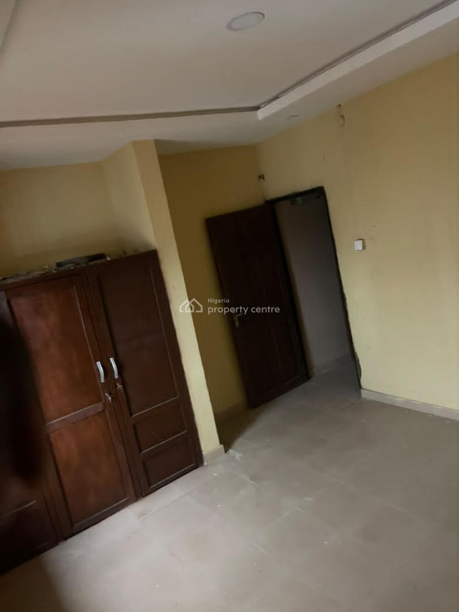 Upgraded 2 Bedroom Apartment, Beesam Area, Mafoluku, Oshodi, Lagos, Flat / Apartment for Rent