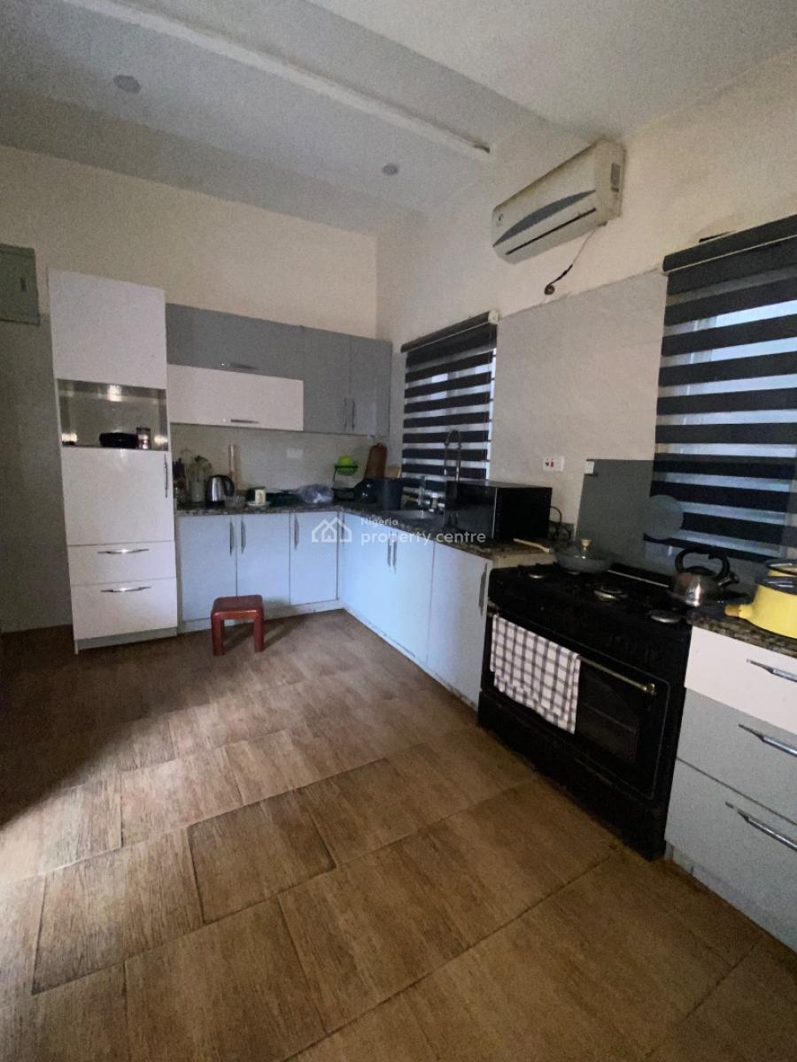 Real Good 4 Bedroom Terraced with a Very Large Balcony Sit Out !, Orchid Road , in a Secured Estate , Has Two Balconies, Lekki, Lagos, Terraced Duplex for Rent