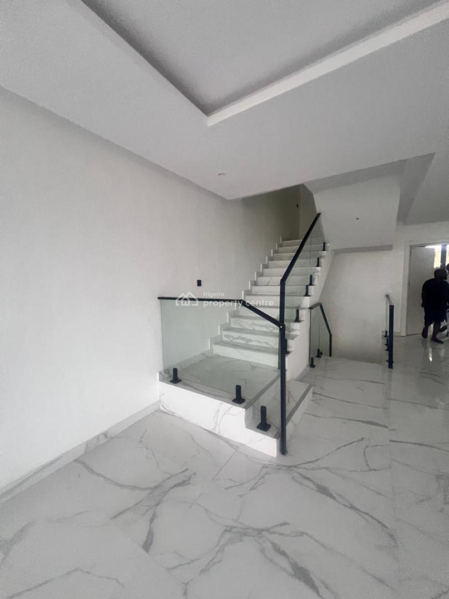 Spacious 5 Bedroom Semi Detached Terrace with Self Compound, Lekki Phase 1, Lekki, Lagos, Semi-detached Duplex for Sale