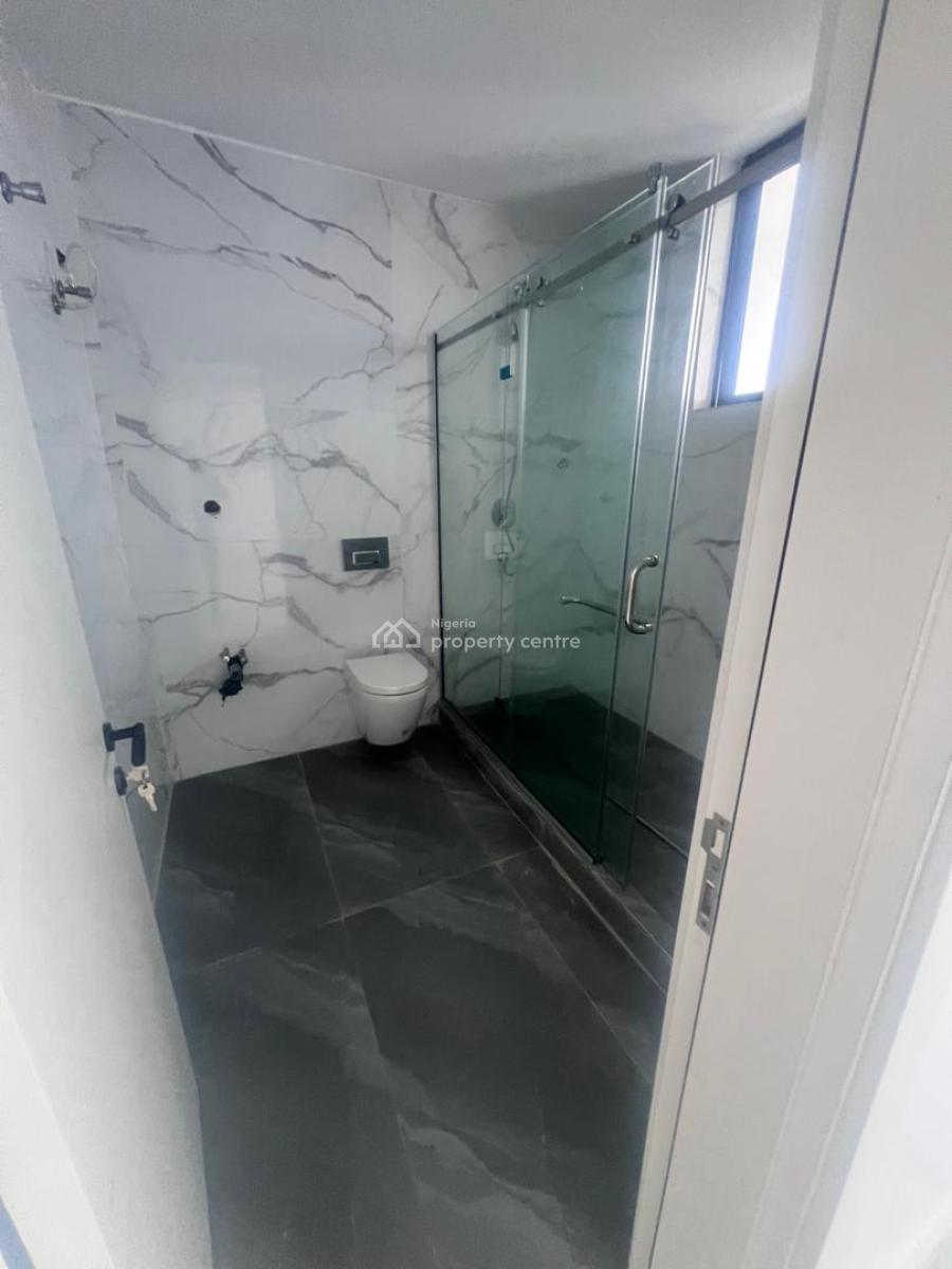 Spacious 5 Bedroom Semi Detached Terrace with Self Compound, Lekki Phase 1, Lekki, Lagos, Semi-detached Duplex for Sale