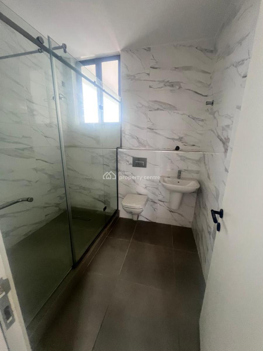 Spacious 5 Bedroom Semi Detached Terrace with Self Compound, Lekki Phase 1, Lekki, Lagos, Semi-detached Duplex for Sale