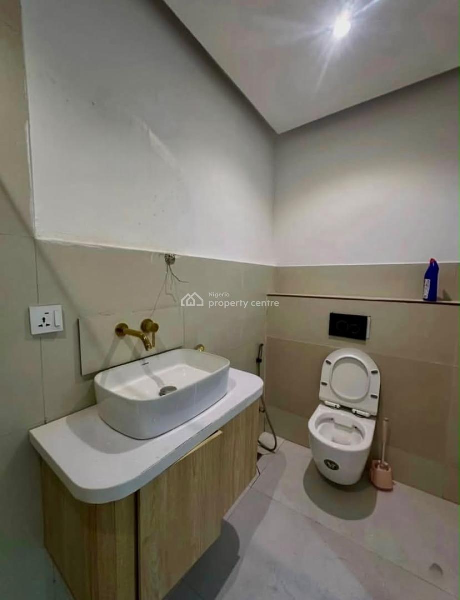 2 Bedroom Serviced Apartment with Pool, Lekki, Lagos, Flat / Apartment for Rent