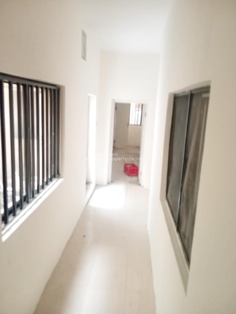 Luxury 3 Bedroom Flat, Gra Phase 2, Magodo, Lagos, Flat / Apartment for Rent