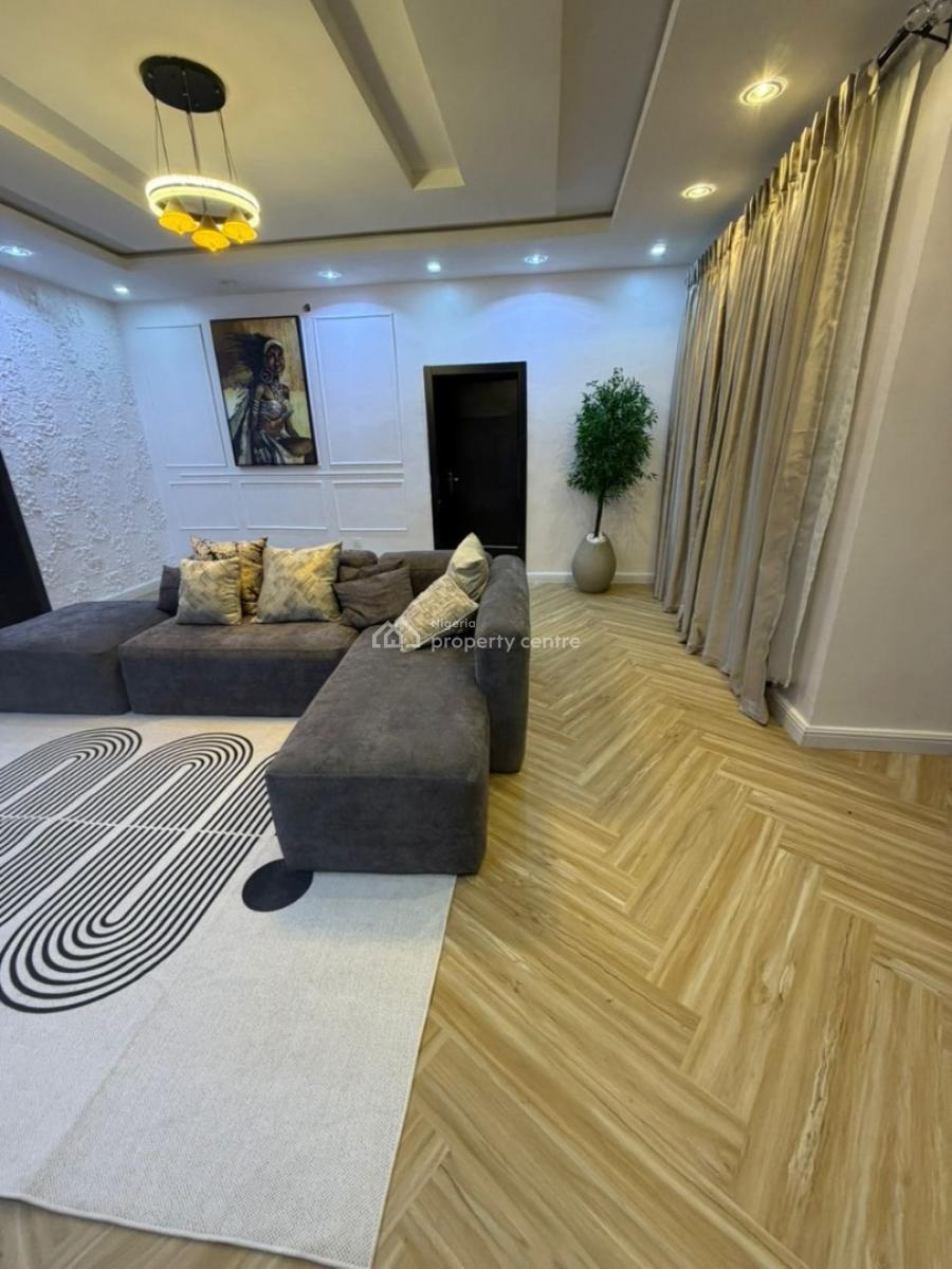 Spacious Unfurnished 2 Bedroom Apartment, Ologolo, Lekki, Lagos, Flat / Apartment for Rent