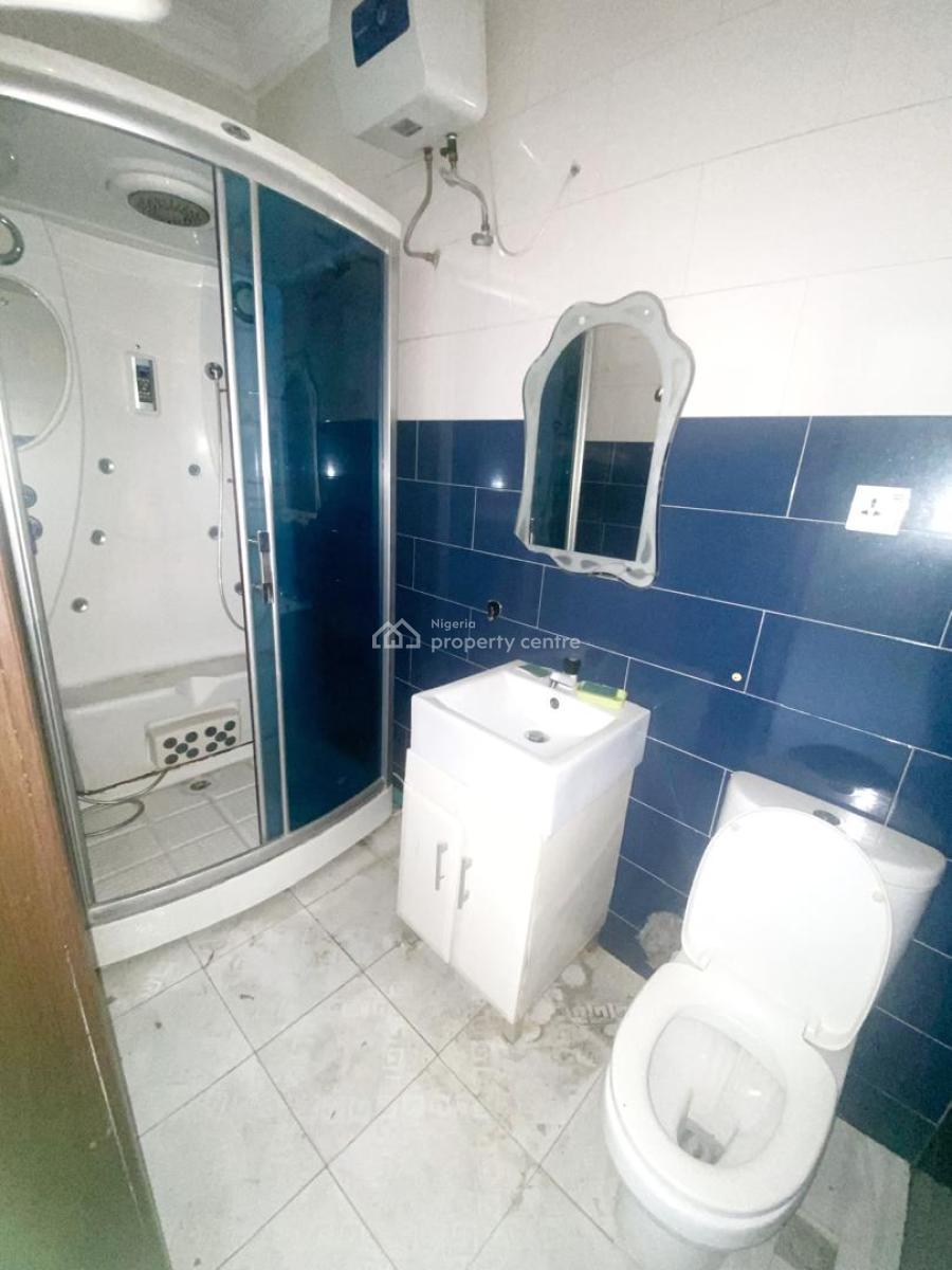 a Well Maintained 5 Bedroom Terrace Duplex with Bq, Gra Phase 1, Magodo, Lagos, Terraced Duplex for Rent