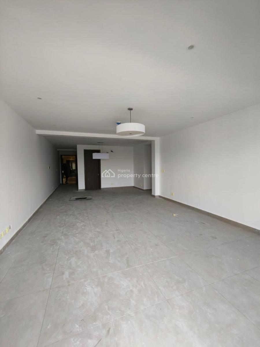 Brand New 3 Bedroom with Bq , Gym, Pool , Elevator, Lekki Phase 1, Lekki, Lagos, Flat / Apartment for Rent
