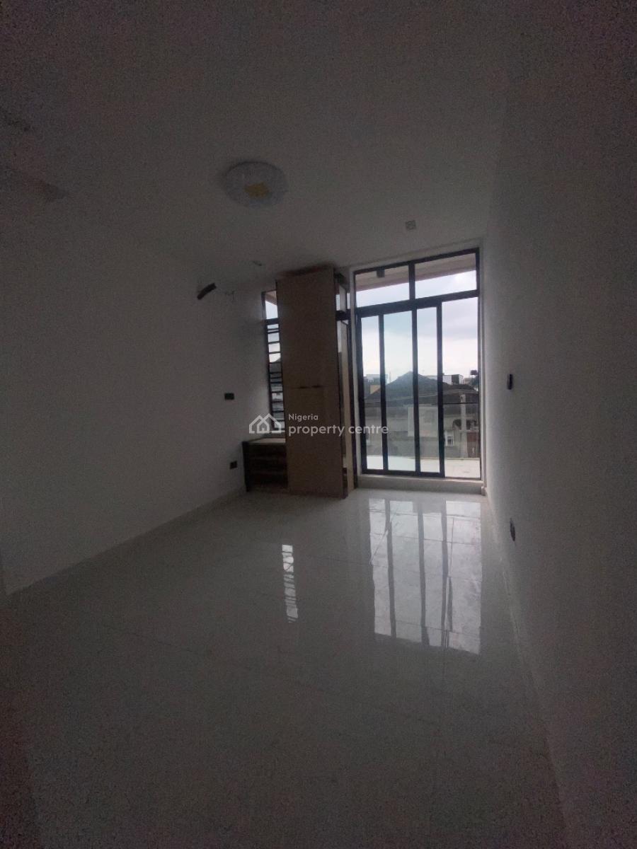 Luxury 2 Bedroom Apartment, Ologolo, Lekki, Lagos, Flat / Apartment for Sale