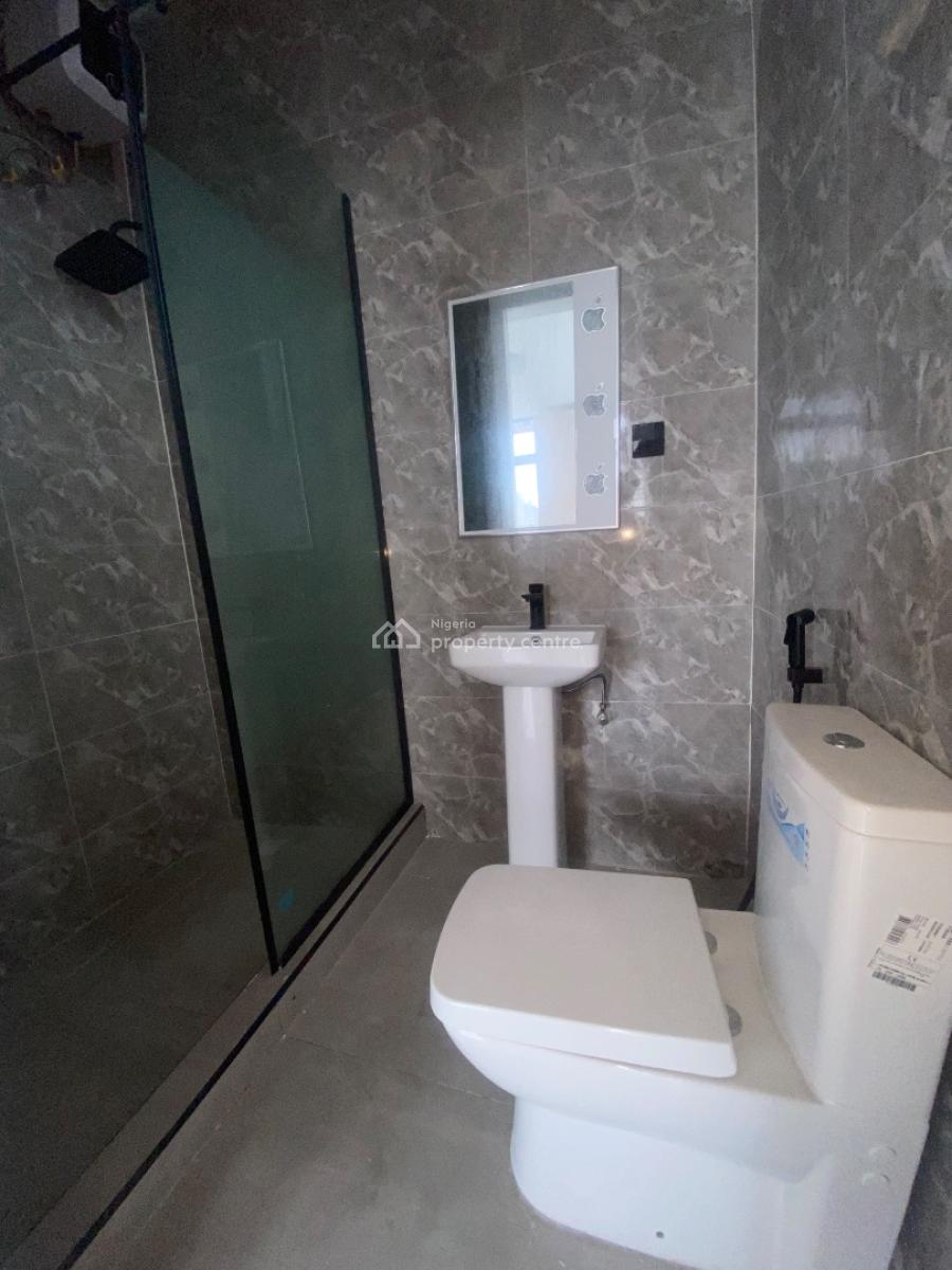 Luxury 2 Bedroom Apartment, Ologolo, Lekki, Lagos, Flat / Apartment for Rent