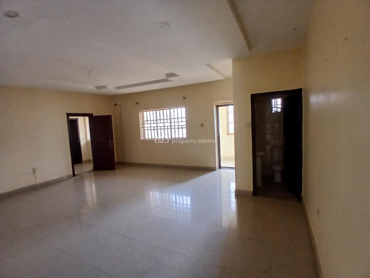 2 Bedroom Flat on The First Floor, Katampe, Abuja, Flat / Apartment for Rent