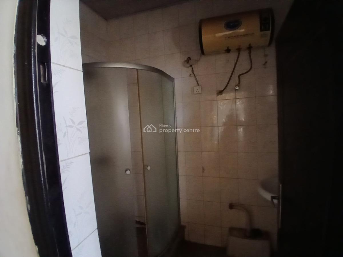 2 Bedroom Flat on The First Floor, Katampe, Abuja, Flat / Apartment for Rent