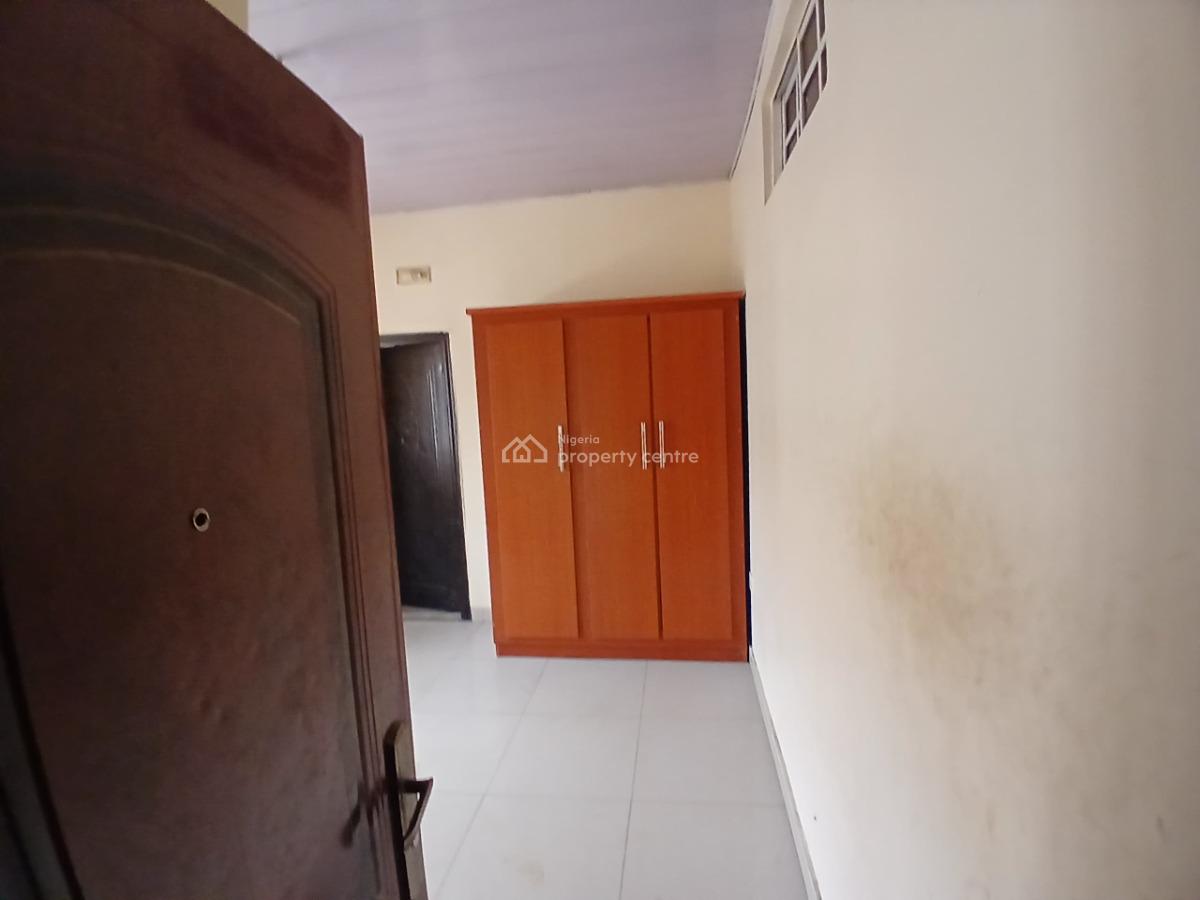 2 Bedroom Flat on The First Floor, Katampe, Abuja, Flat / Apartment for Rent