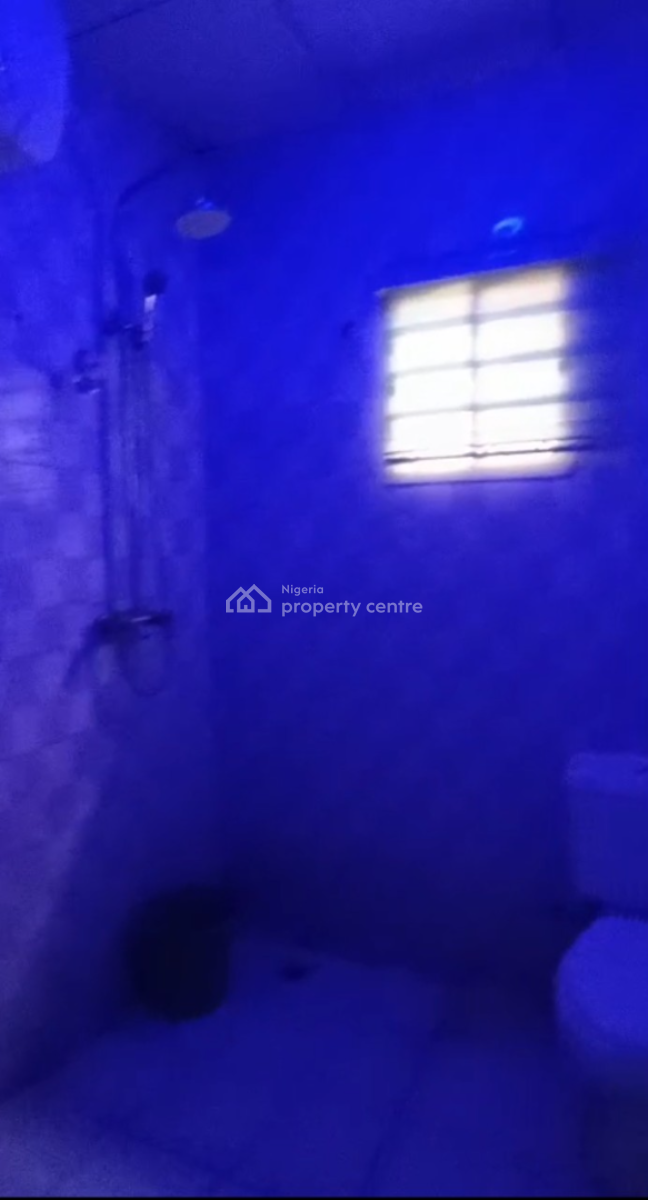 Speciously Built 1 Bedroom, Karu Site, Karu, Abuja, Flat / Apartment for Rent