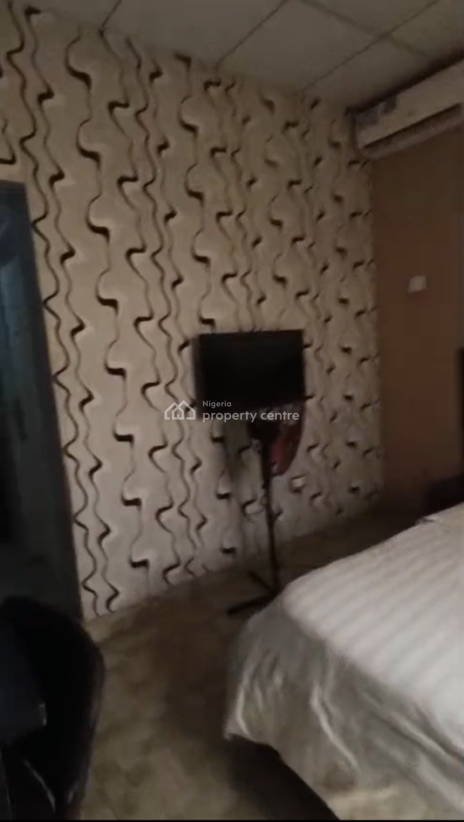Speciously Built 1 Bedroom, Karu Site, Karu, Abuja, Flat / Apartment for Rent