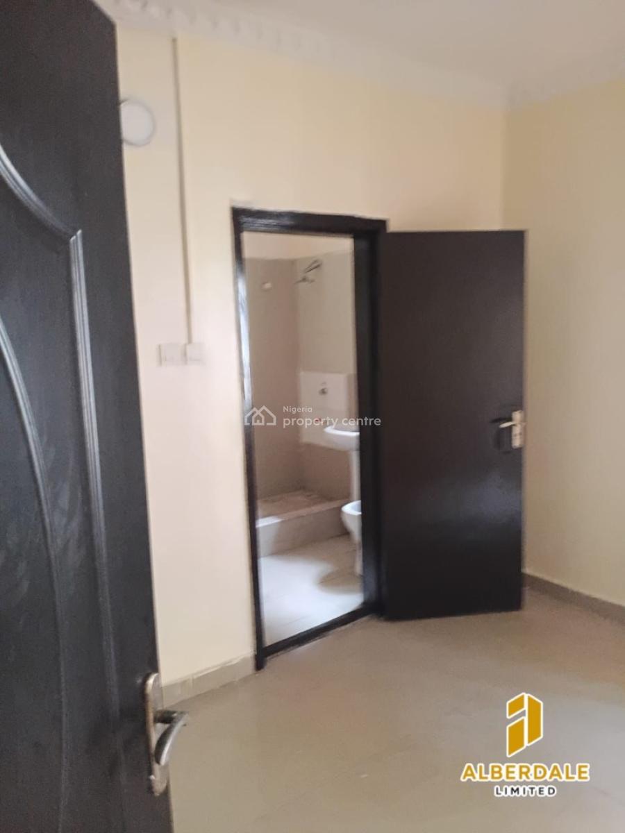 Newly Renovated 2 Bedroom Apartment, Ikeja, Lagos, Flat / Apartment for Rent