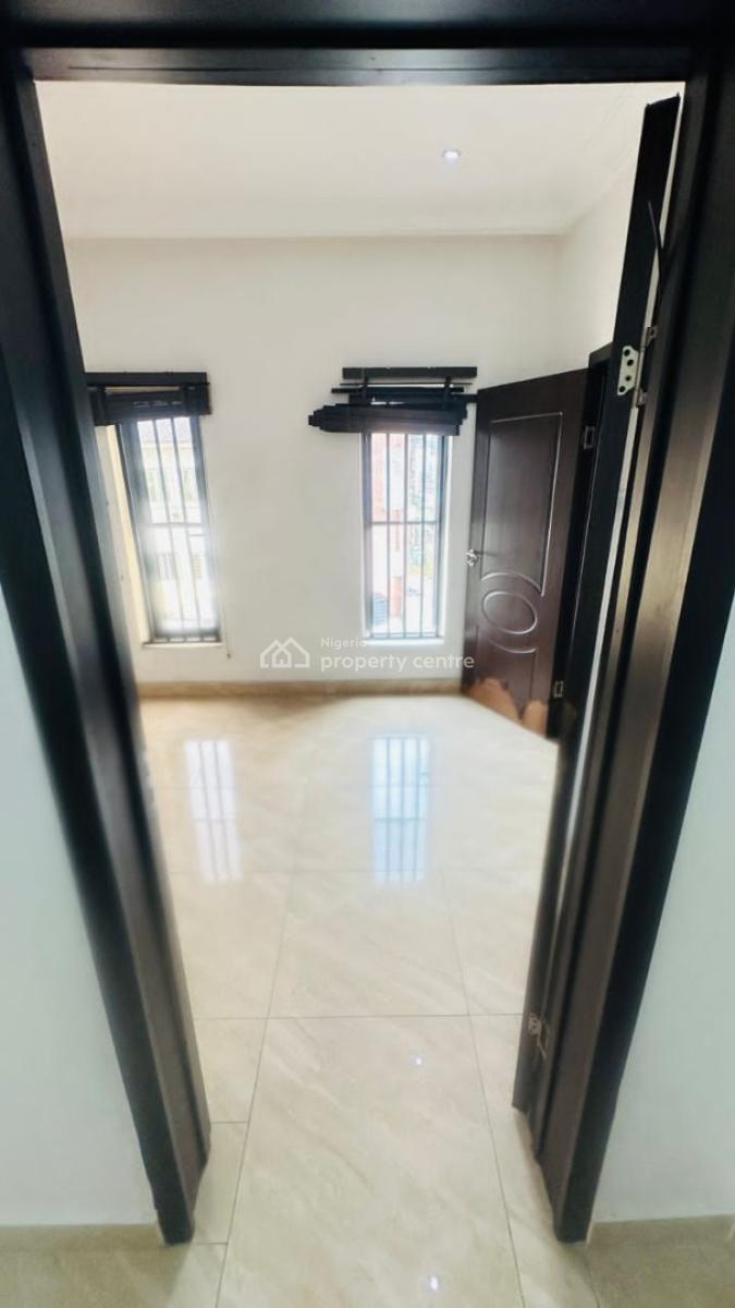 Luxury Spacious 2 Bedroom Apartment, Chevron, Lekki, Lagos, Flat / Apartment for Rent