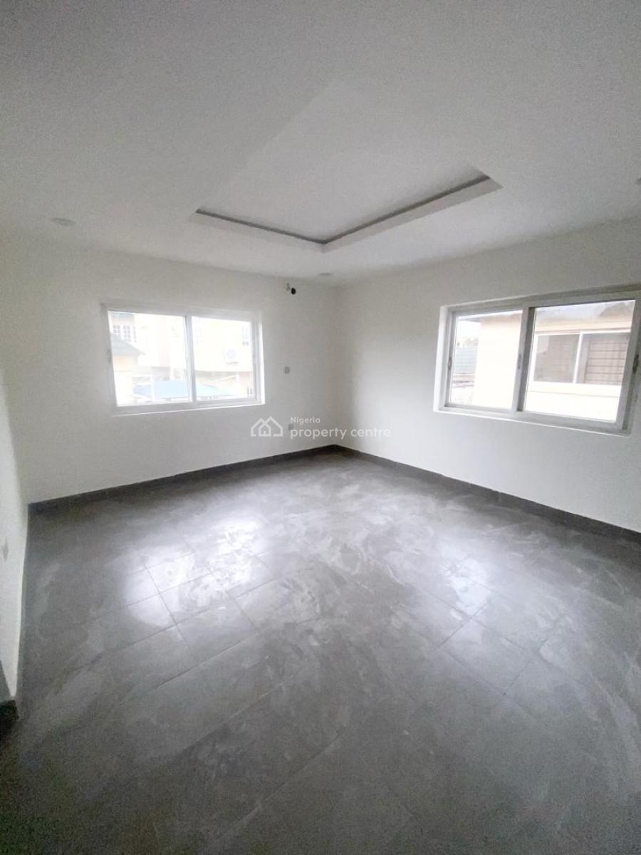 a Well Maintained 3 Bedroom Apartment, Gra Phase 1, Magodo, Lagos, Flat / Apartment for Rent
