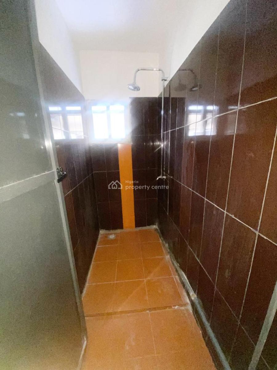 a Well Maintained 3 Bedroom Apartment, Gra Phase 1, Magodo, Lagos, Flat / Apartment for Rent