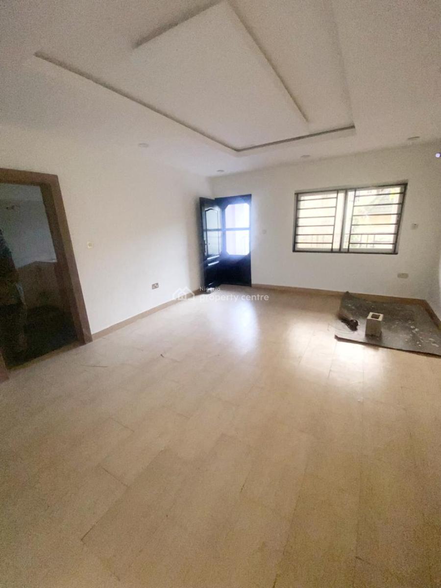 a Well Maintained 3 Bedroom Apartment, Gra Phase 1, Magodo, Lagos, Flat / Apartment for Rent