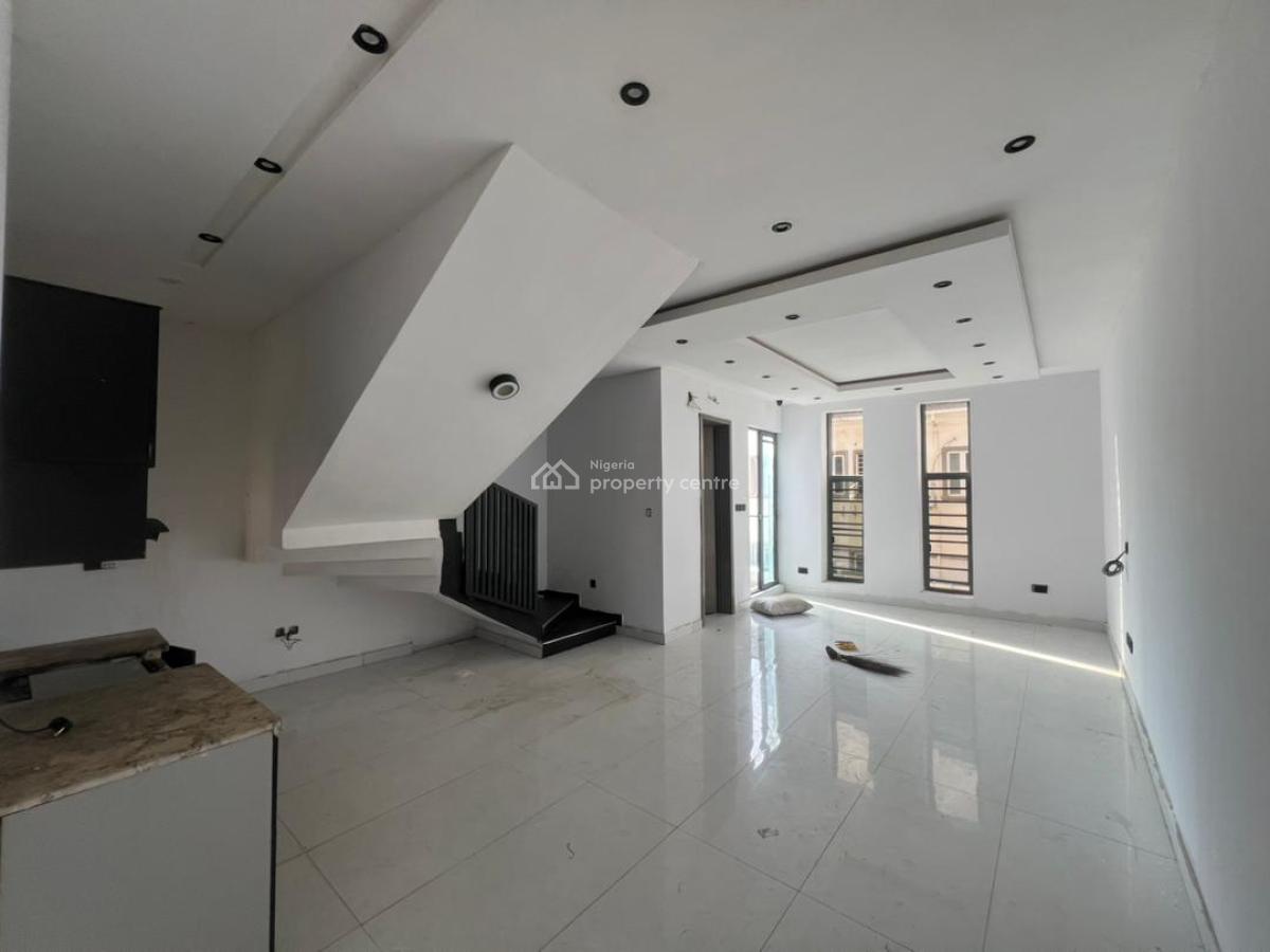 2 Bedroom Terrace Duplex, Ologolo, Lekki, Lagos, Terraced Duplex for Rent