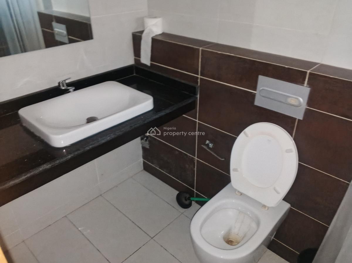 3 Bedrooms Tastefully Finished Fully Furnished 1st Floor Flat, Ologolo, By Dominion Plaza, Lekki Expressway, Lekki, Lagos, Flat / Apartment for Rent