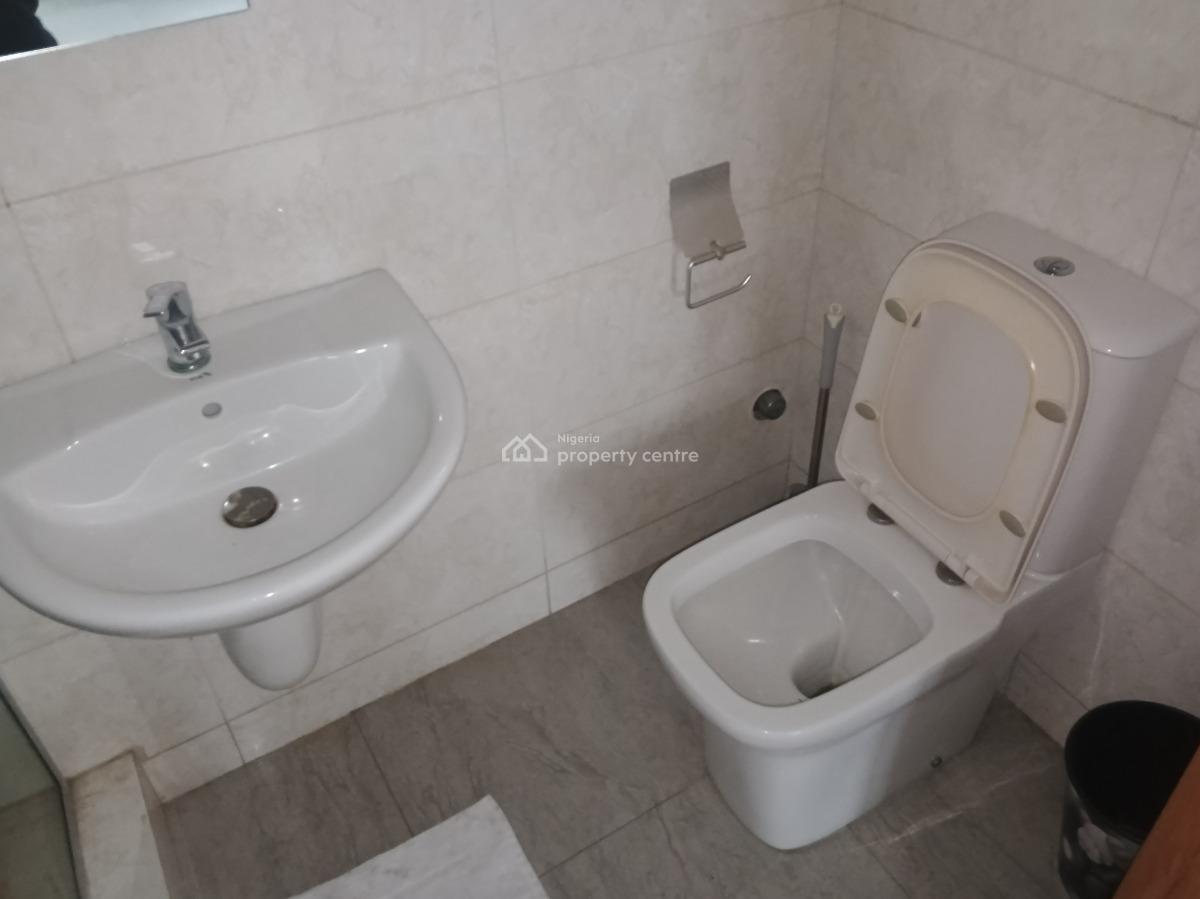 3 Bedrooms Tastefully Finished Fully Furnished 1st Floor Flat, Ologolo, By Dominion Plaza, Lekki Expressway, Lekki, Lagos, Flat / Apartment for Rent