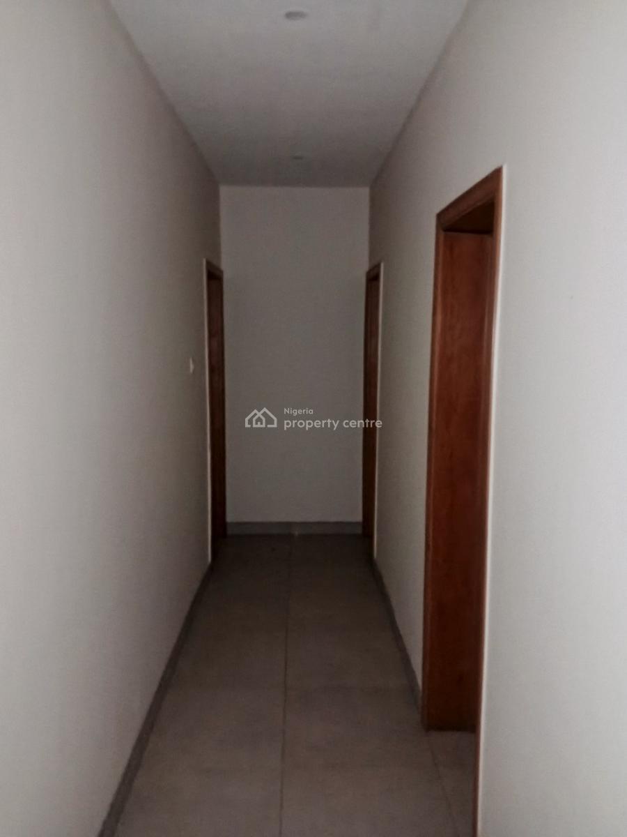 3 Bedrooms Tastefully Finished Fully Furnished 1st Floor Flat, Ologolo, By Dominion Plaza, Lekki Expressway, Lekki, Lagos, Flat / Apartment for Rent