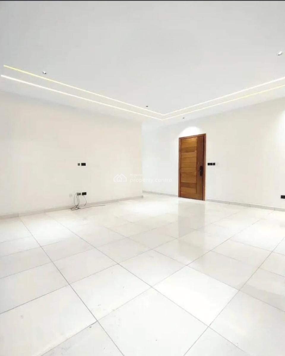 Luxury and Spacious 2 Bedroom Apartment with Pool, Gym and Elevator, Oniru, Victoria Island (vi), Lagos, Block of Flats for Sale