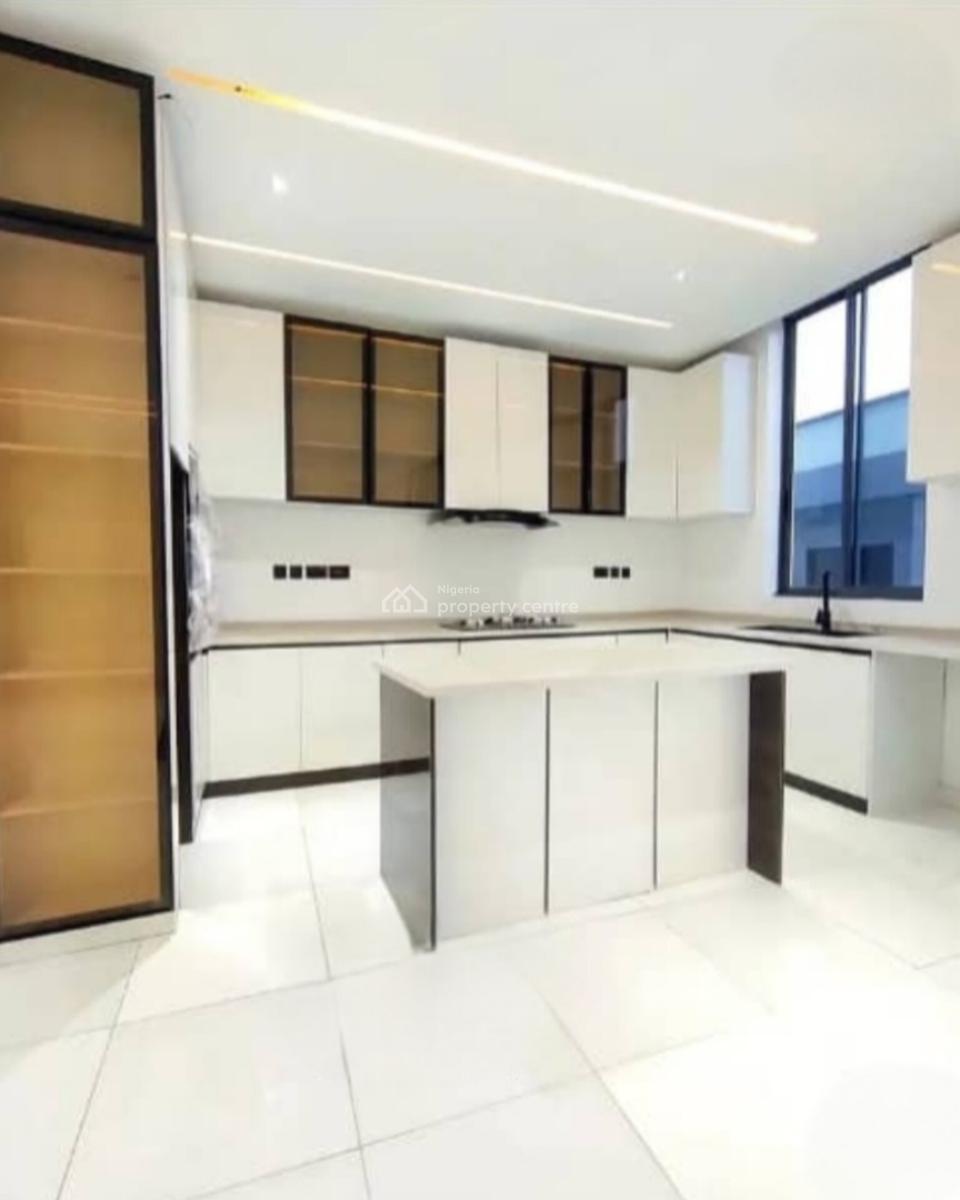 Luxury and Spacious 2 Bedroom Apartment with Pool, Gym and Elevator, Oniru, Victoria Island (vi), Lagos, Block of Flats for Sale