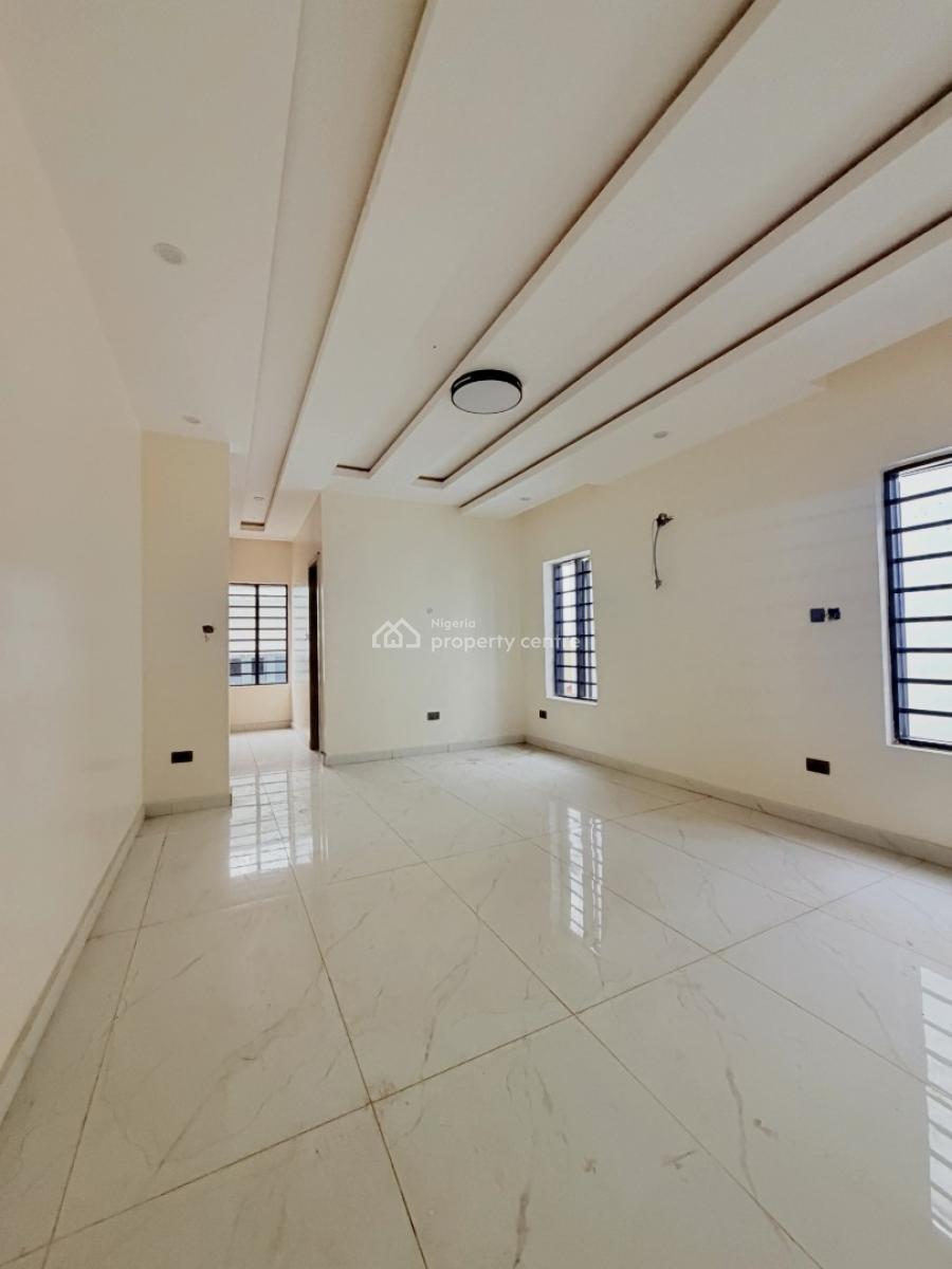 Exquisite 5-bedroom Semi-detached Duplex with Bq, Gra, Ogudu, Lagos, Semi-detached Duplex for Sale