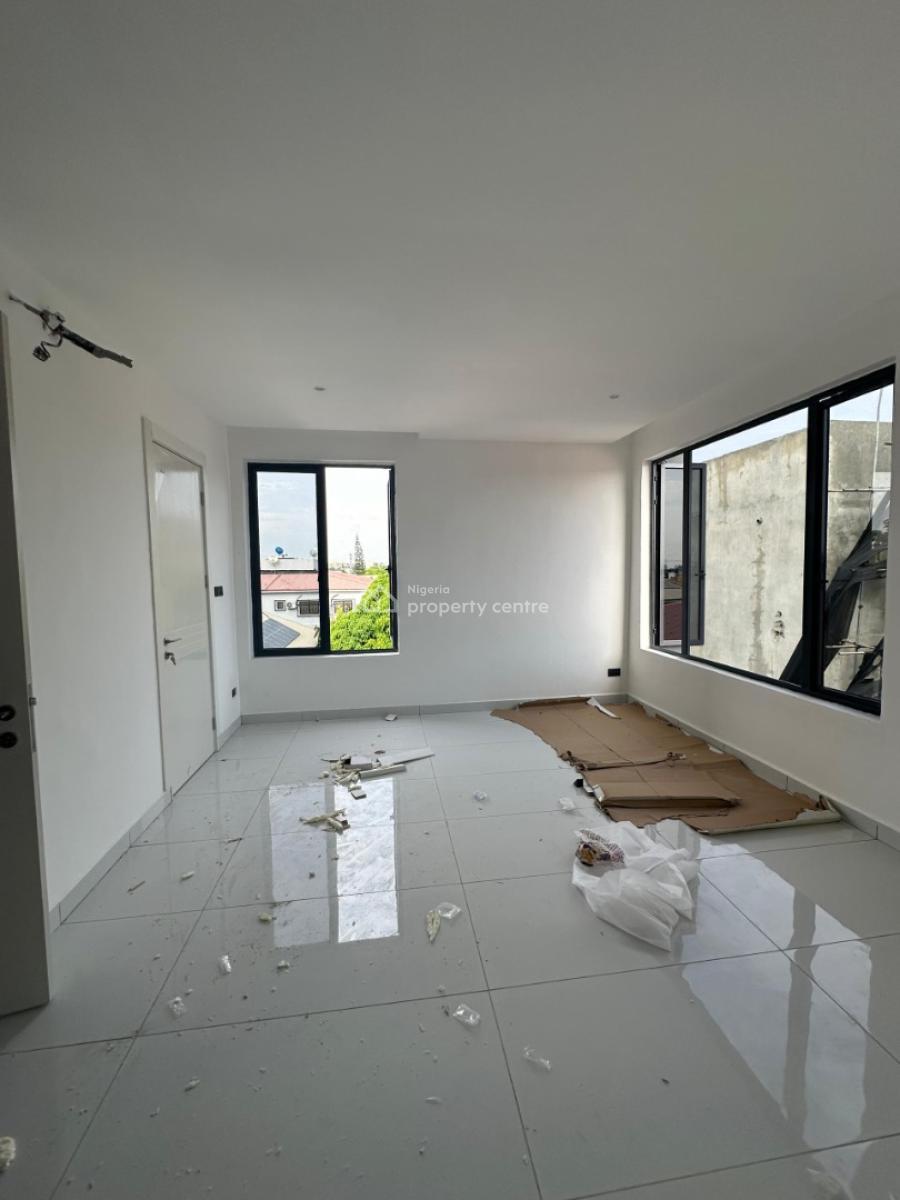 an Exceptionally Luxurious Designed 2 Bedroom Flat, Lekki Phase 1, Lekki, Lagos, Flat / Apartment for Sale