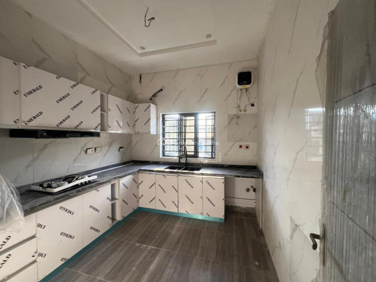3 Bedroom Terrace Duplex, Ologolo, Lekki, Lagos, Terraced Duplex for Rent