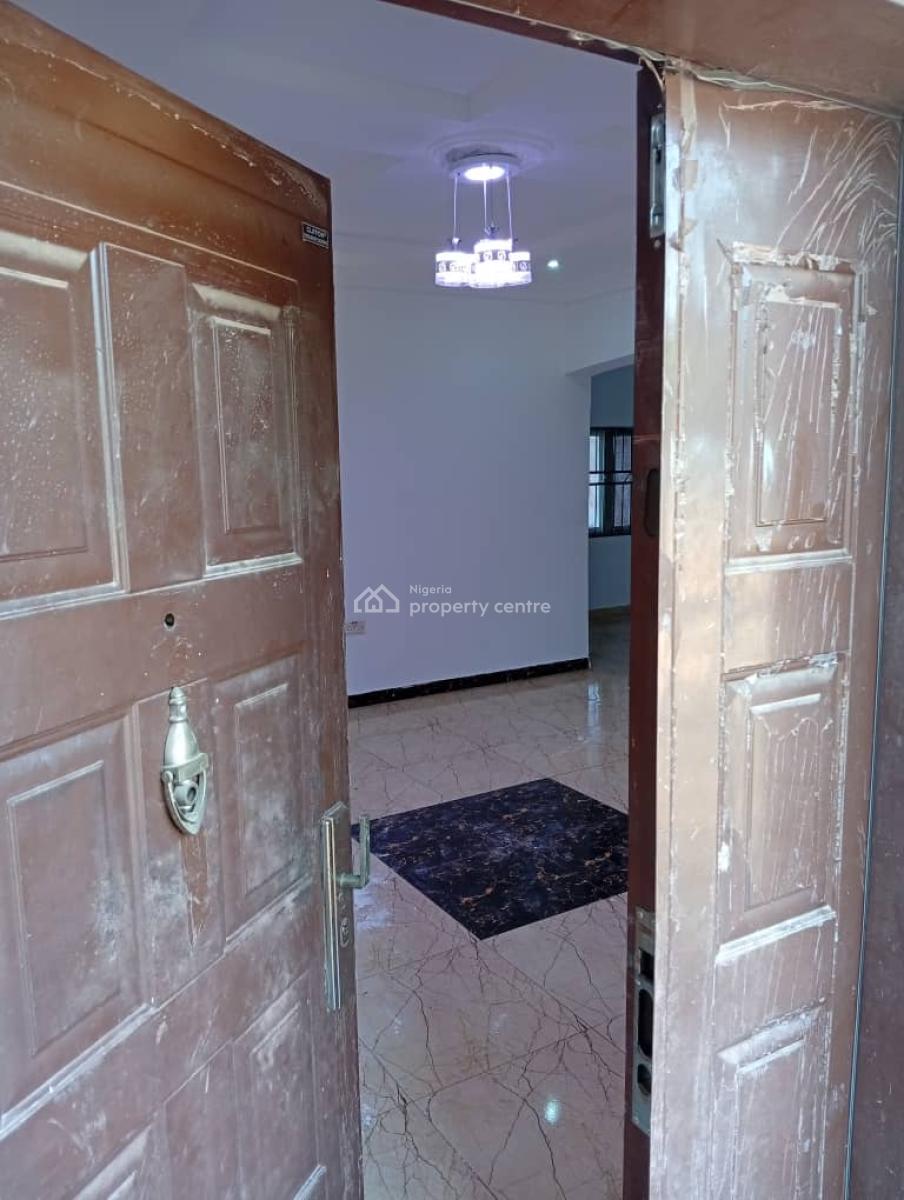 3 Bedroom Flat Apartment, Gra Phase 1, Magodo, Lagos, Flat / Apartment for Rent