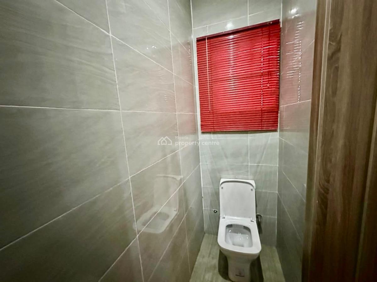 2nd Floor Fitted Kitchen with Air-conditioners, Lekki Phase 1, Lekki, Lagos, Flat / Apartment for Rent