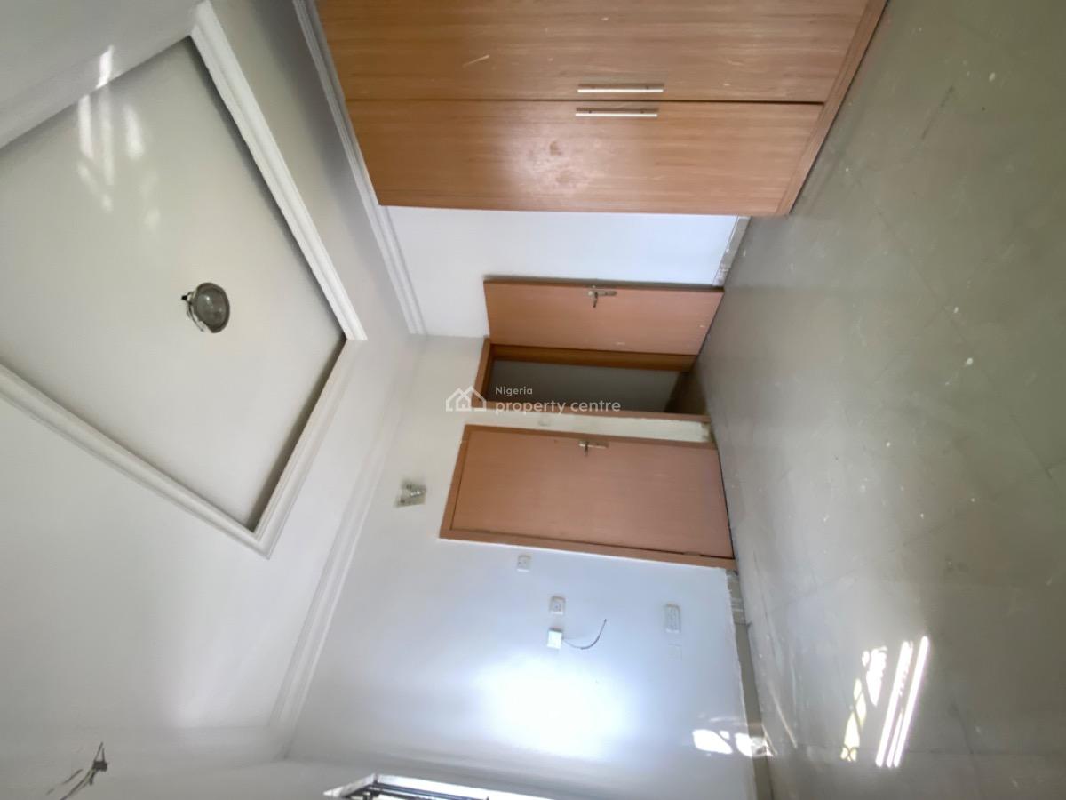 Stunning and Spacious 3bedroom Flat, Royal View Estate, Ikota, Lekki, Lagos, House for Rent