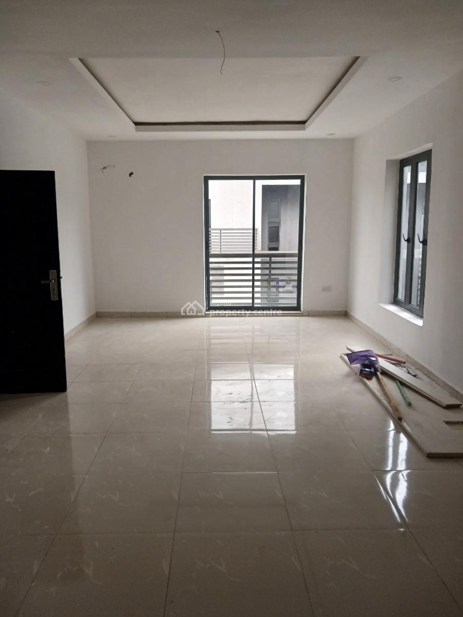 Very Good Spacious 4-bedroom Terrace + 1 Bq, Kado, Abuja, Terraced Duplex for Rent