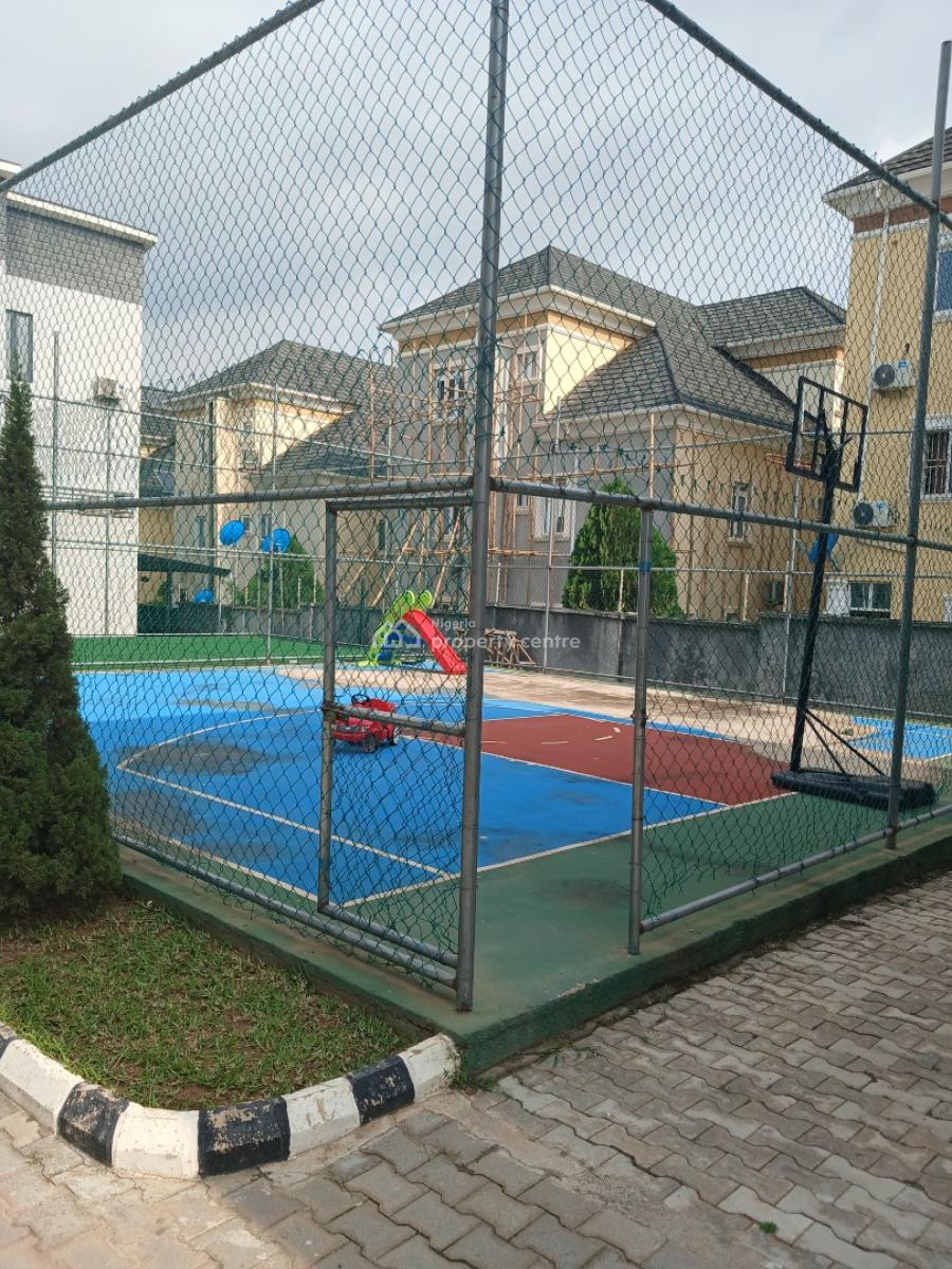 Very Good Spacious 4-bedroom Terrace + 1 Bq, Kado, Abuja, Terraced Duplex for Rent