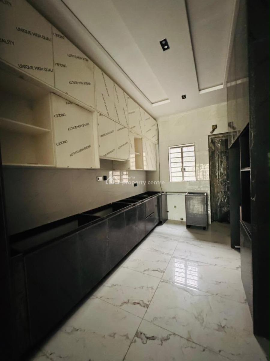 Beautifully Built 4 Bedroom Terrace Duplex with Bq, Ikeja Gra, Ikeja, Lagos, Terraced Duplex for Sale
