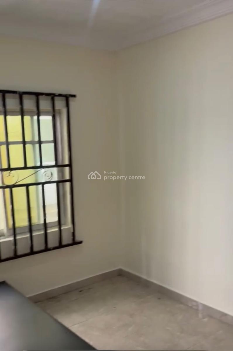 1bedroom in an Access Code Estate, Chevy View Estate Chevron, Lekki Phase 1, Lekki, Lagos, Mini Flat (room and Parlour) for Rent