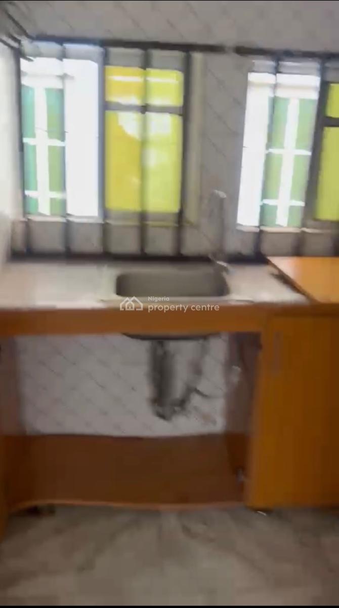1bedroom in an Access Code Estate, Chevy View Estate Chevron, Lekki Phase 1, Lekki, Lagos, Mini Flat (room and Parlour) for Rent