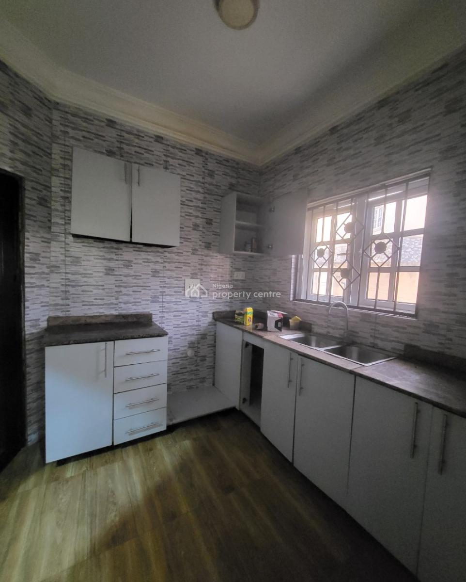 Luxurious Massive 2bedroom Flat, By American International School, Durumi, Abuja, Flat / Apartment for Rent