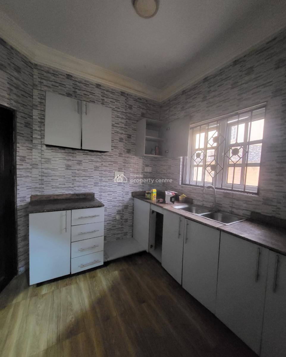 Luxurious Massive 2bedroom Flat, By American International School, Durumi, Abuja, Flat / Apartment for Rent
