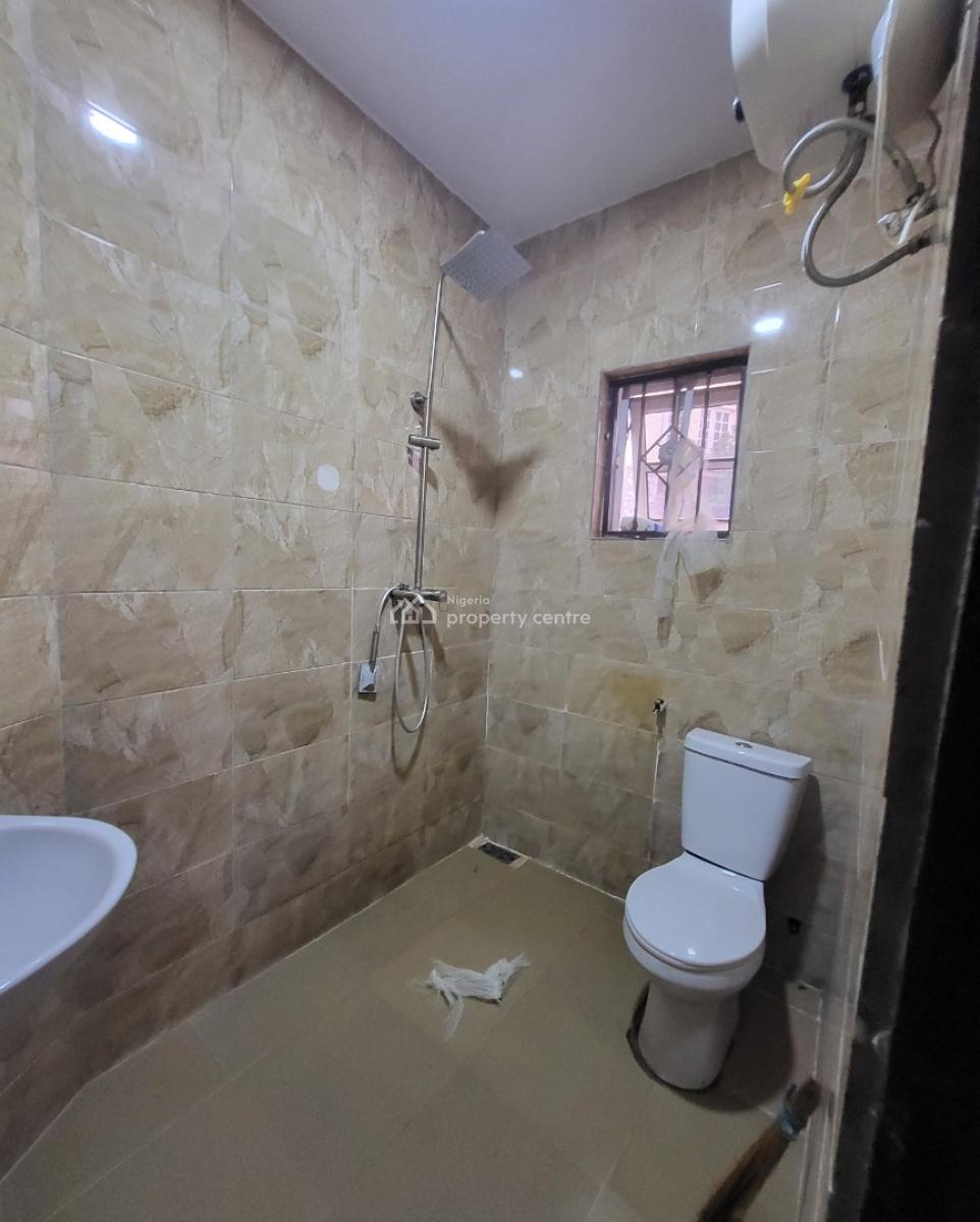 Luxurious Massive 2bedroom Flat, By American International School, Durumi, Abuja, Flat / Apartment for Rent