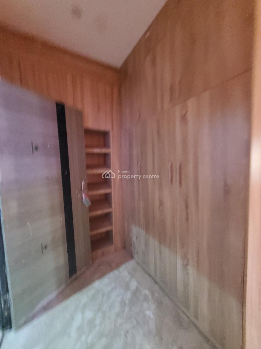 Super Luxury 3 Bedroom Flat, By American  Int’l School, Durumi, Abuja, Block of Flats for Sale