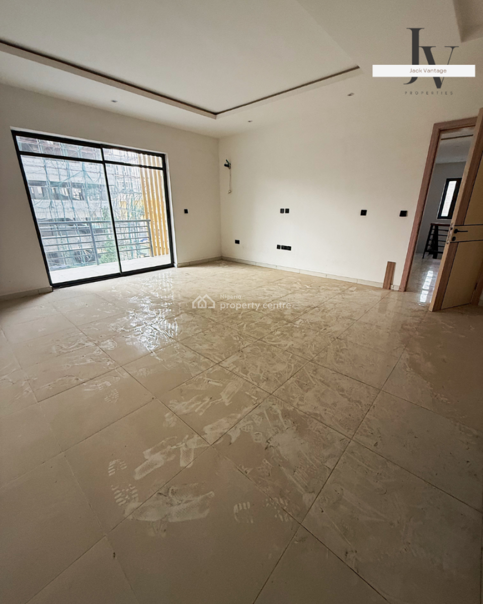 Brand New Contemporary 4-bedroom Maisonette with Bq, Lekki Phase 1, Lekki, Lagos, Flat / Apartment for Rent