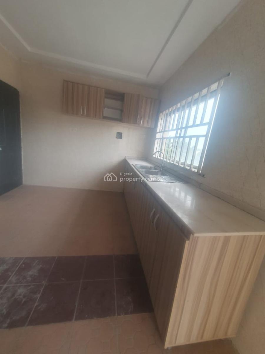 3 Bedroom Flat, Gwarinpa Main, Gwarinpa, Abuja, Block of Flats for Sale