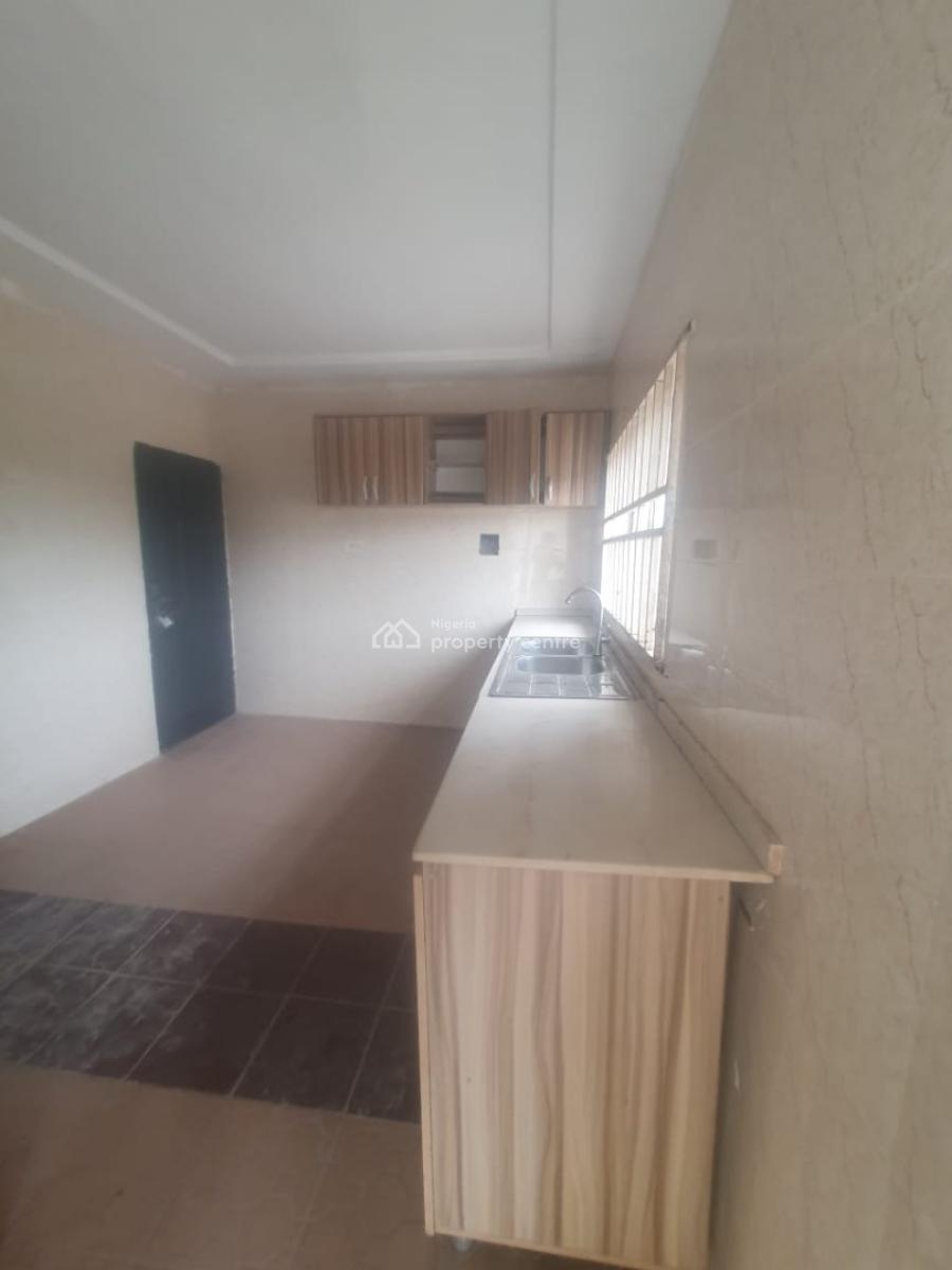 3 Bedroom Flat, Gwarinpa Main, Gwarinpa, Abuja, Block of Flats for Sale
