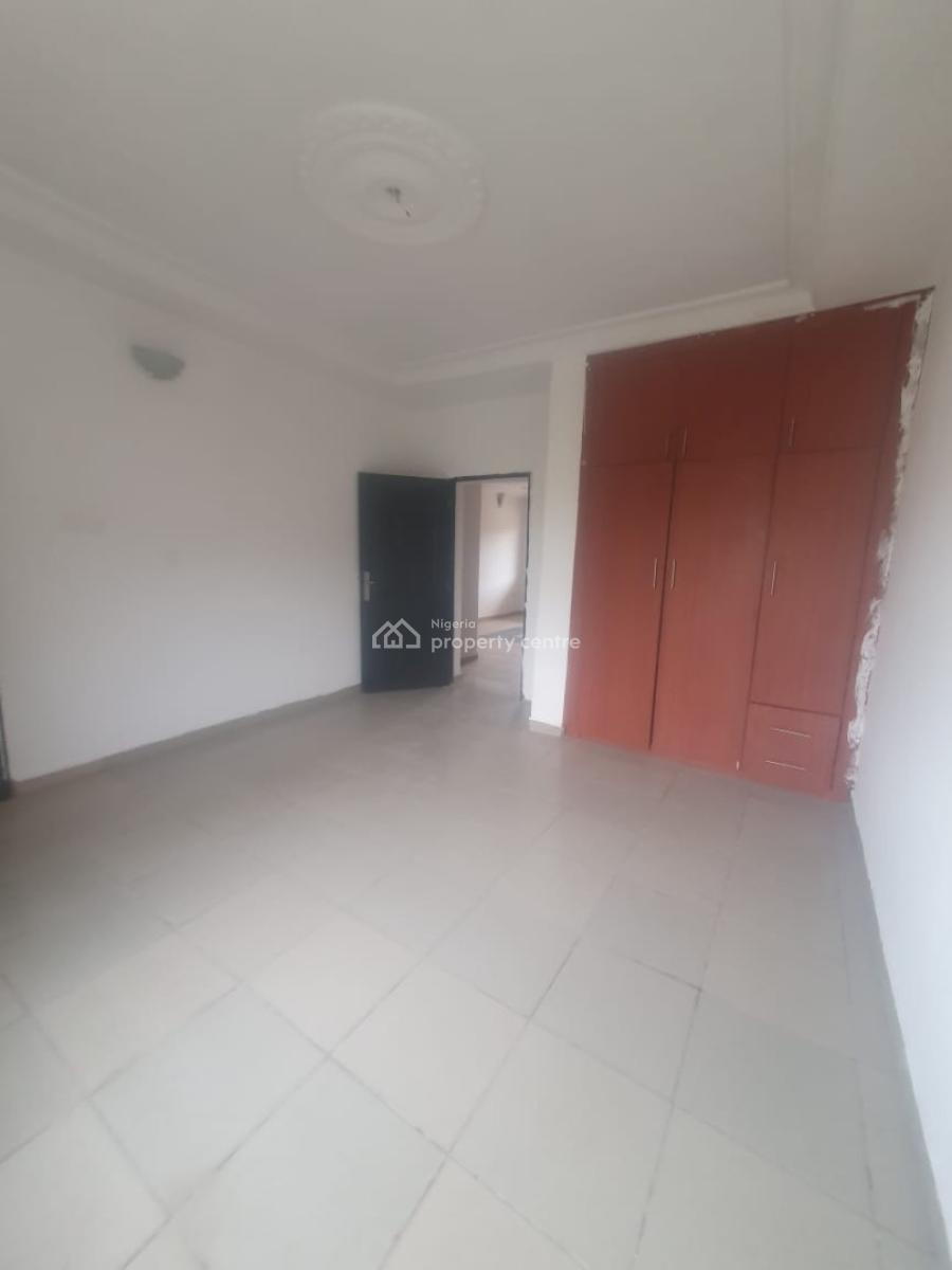 3 Bedroom Flat, Gwarinpa Main, Gwarinpa, Abuja, Block of Flats for Sale