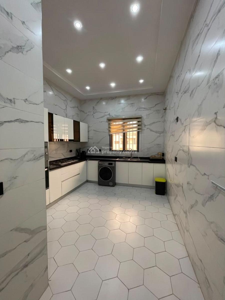 Furnished and Unfurnished 3-bedroom Penthouse, Ladipo Latinwo Street, Lekki Phase 1, Lekki, Lagos, Flat / Apartment for Rent