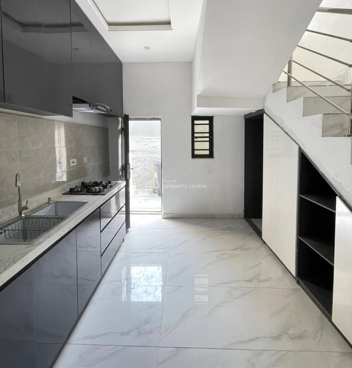 Lovely 2 Bedroom Terrace Duplex with Bq, Lekki Phase 1, Lekki Phase 1, Lekki, Lagos, Terraced Duplex for Sale