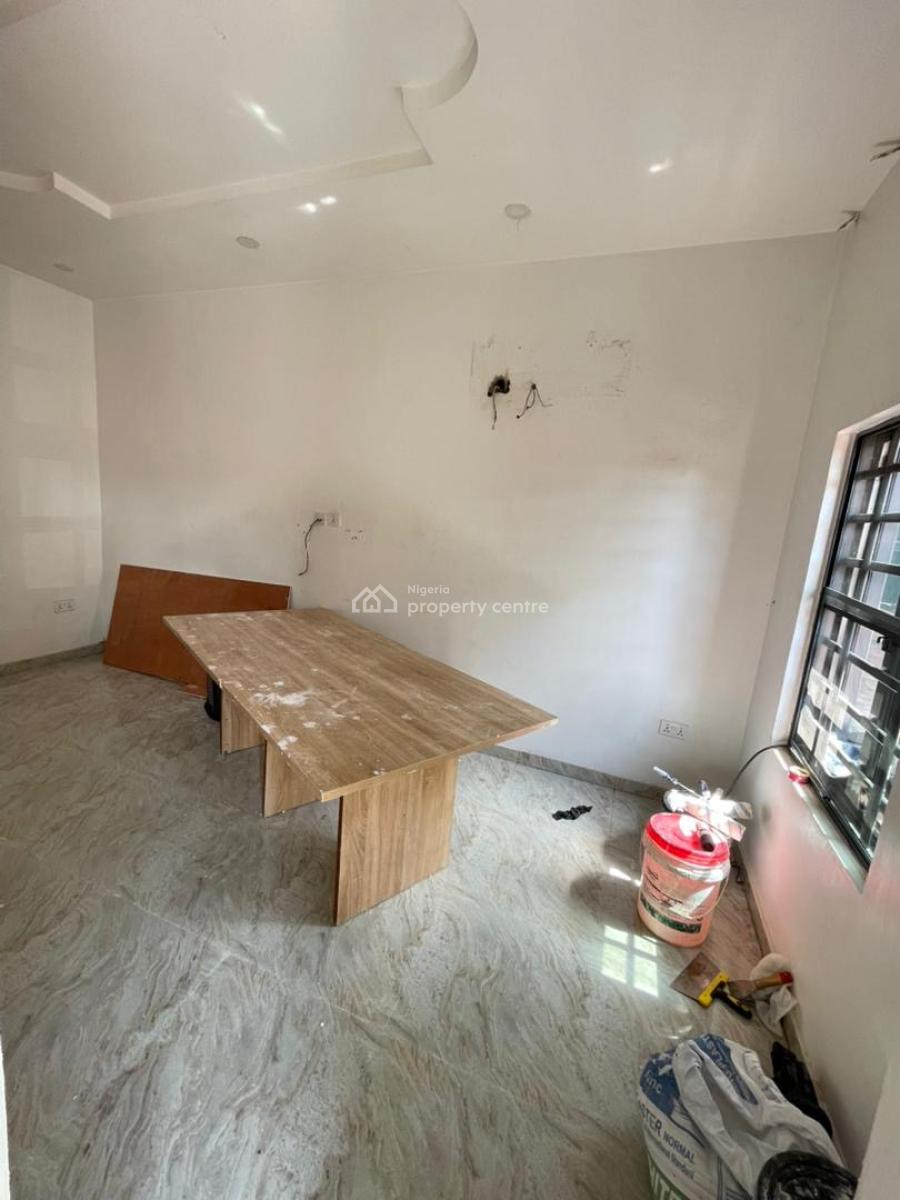 Studio Apartment/ Parlor Space, Ikota Villa Estate, Ikota, Lekki, Lagos, Self Contain (single Rooms) for Rent